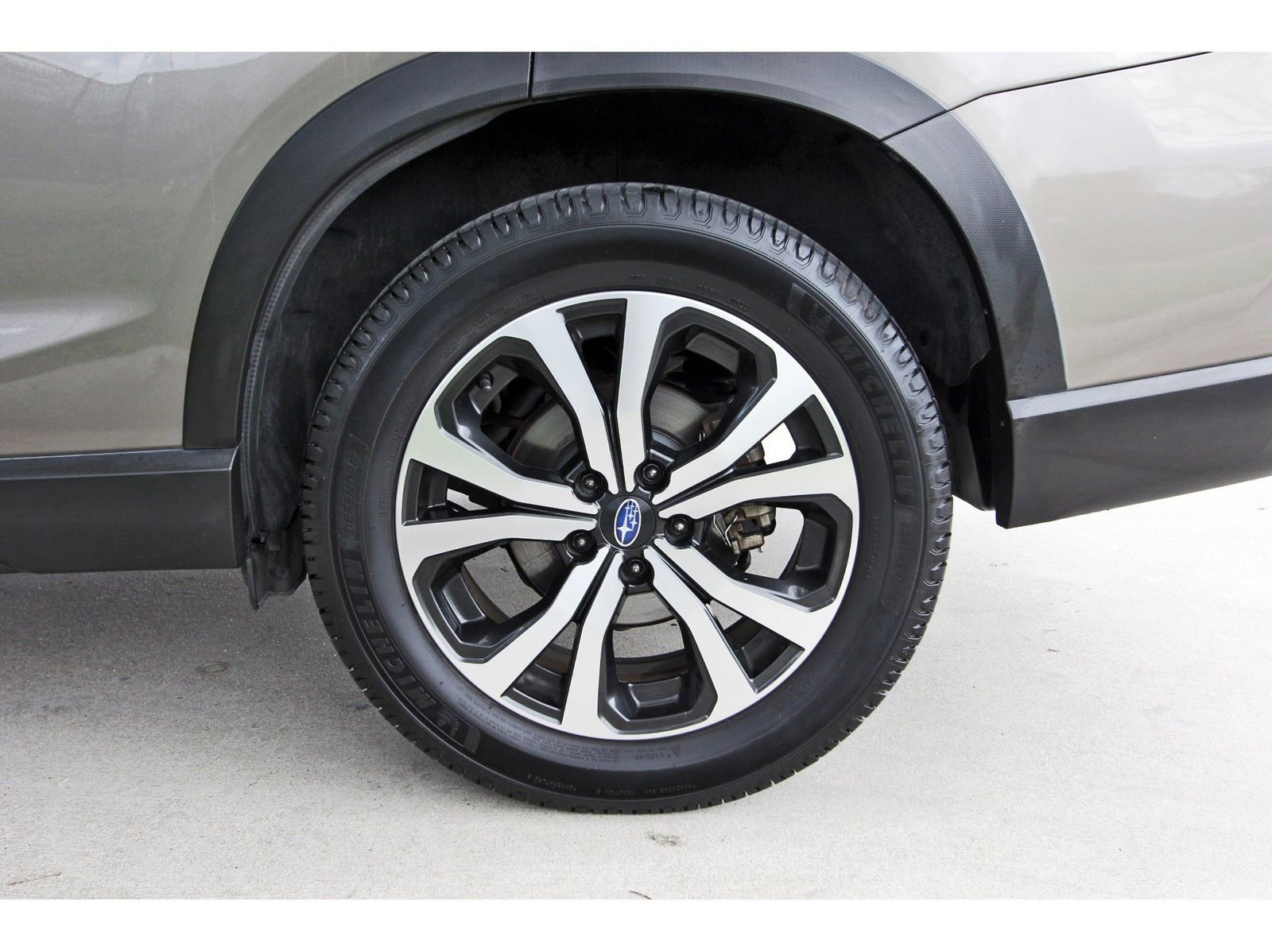 Used 2020 Subaru Forester Limited w/ Popular Package #3 image 33