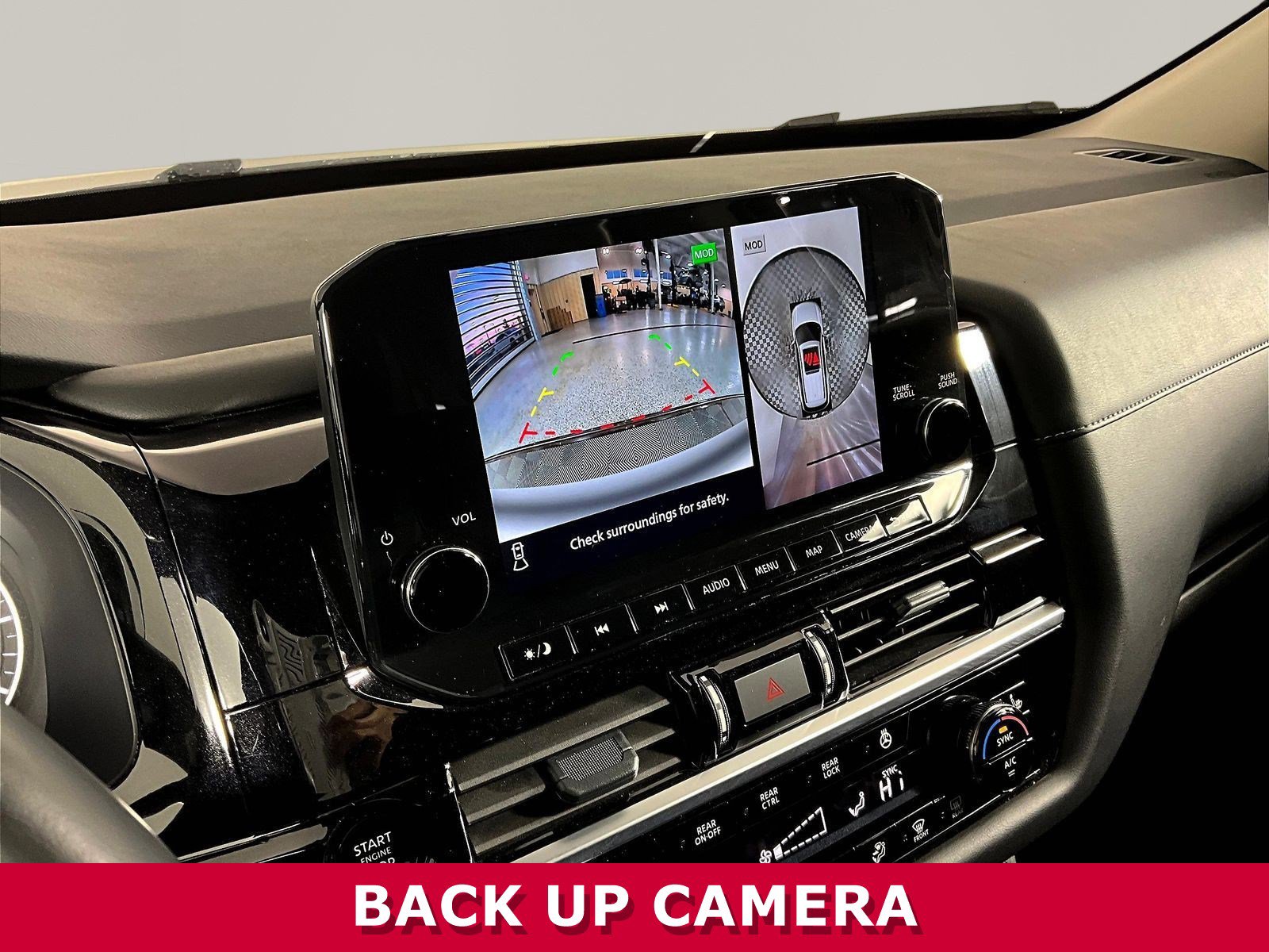 Used 2025 Nissan Pathfinder SL AWD/4WD image 14