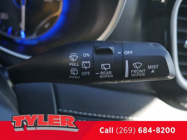 New 2026 Chrysler Pacifica Select FWD image 25