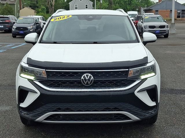 Used 2022 Volkswagen Taos SE AWD/4WD image 2