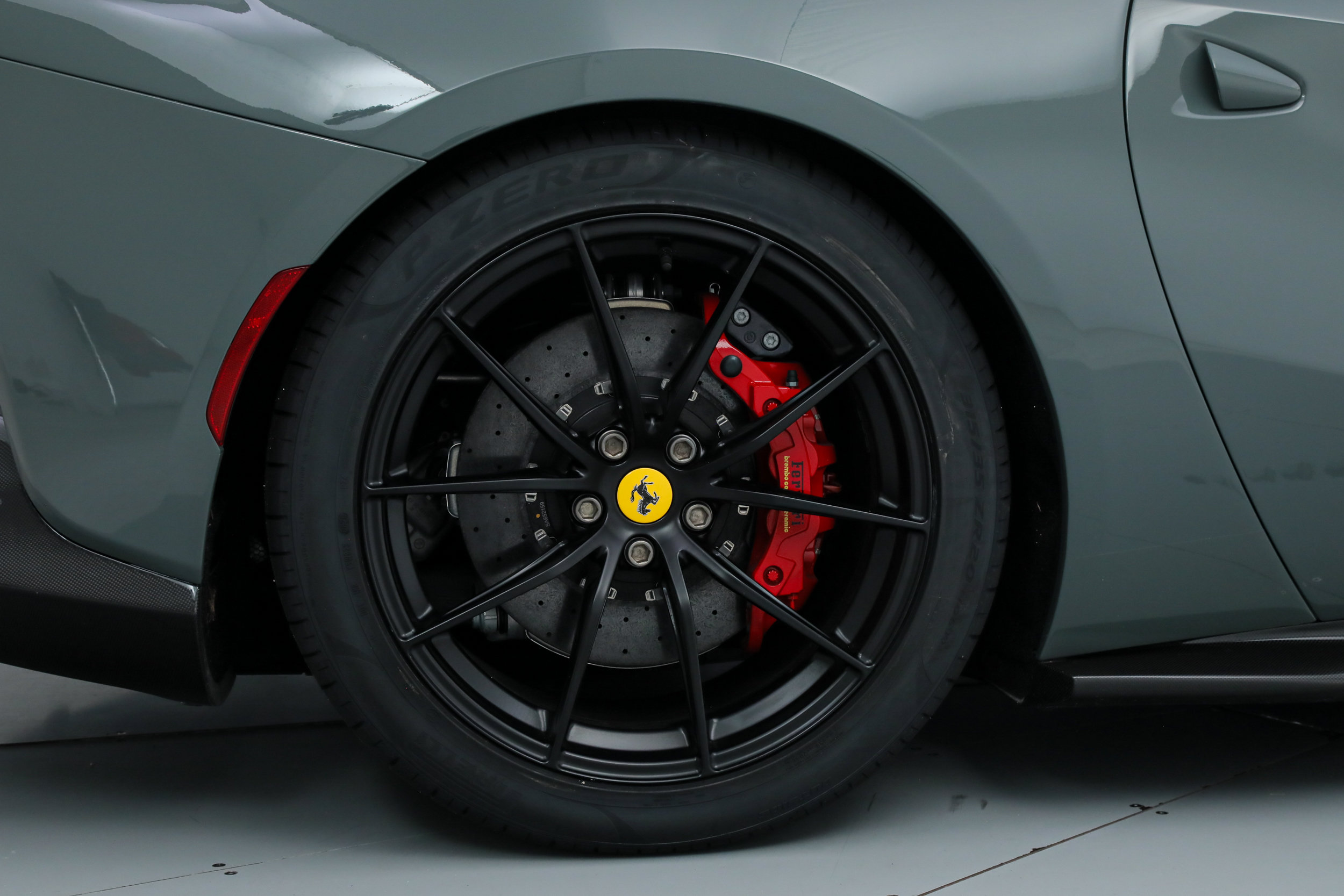 Certified 2022 Ferrari 812 GTS RWD image 43