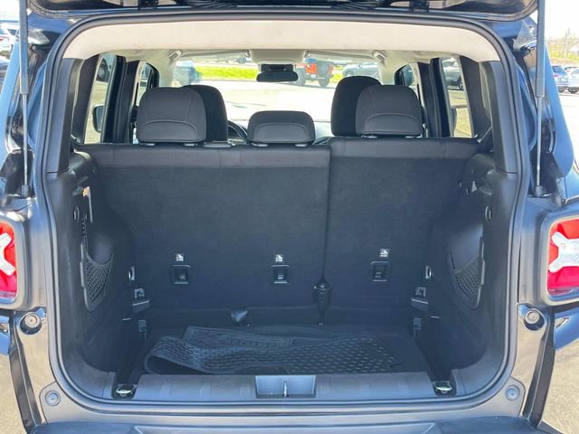 Certified 2019 Jeep Renegade Altitude w/ Quick Order Package 22M image 29