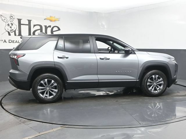 New 2026 Chevrolet Equinox LT w/ Safety and Technology Package FWD image 15