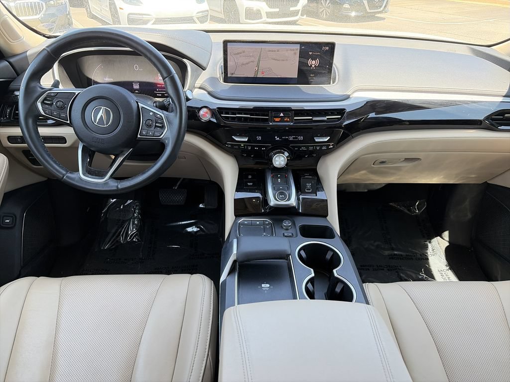 Used 2023 Acura MDX w/ Technology Package AWD/4WD image 11