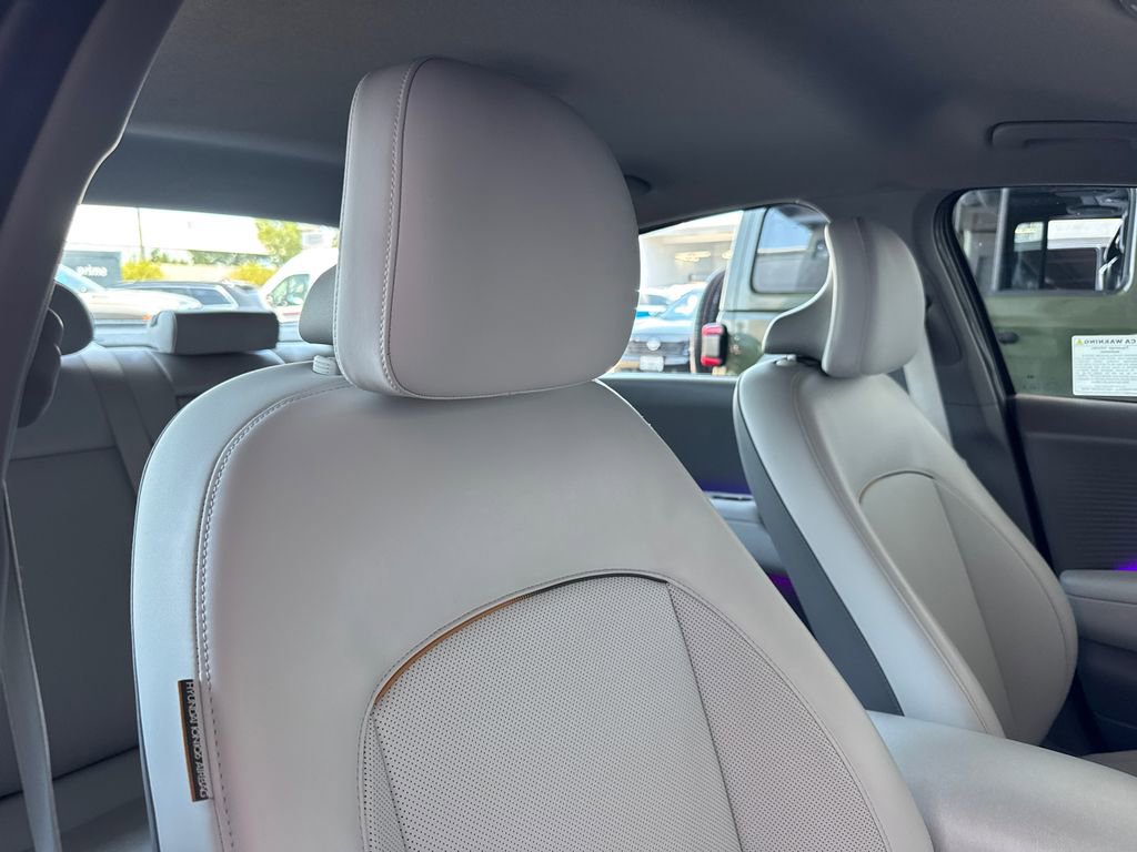 Used 2024 Hyundai Ioniq 6 SEL RWD image 13