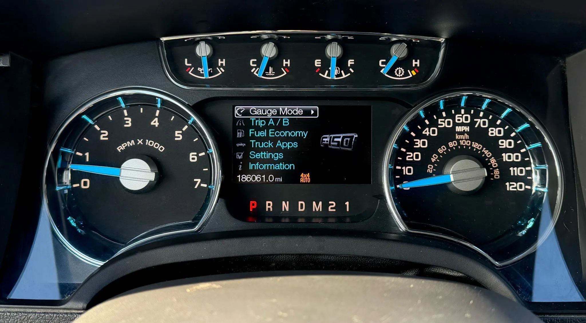 Used 2013 Ford F150 Lariat w/ Lariat Chrome Pkg AWD/4WD image 30