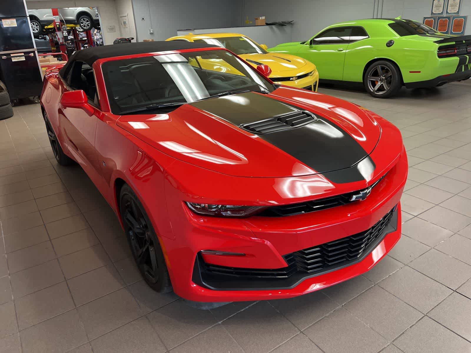 Used 2021 Chevrolet Camaro SS RWD image 18