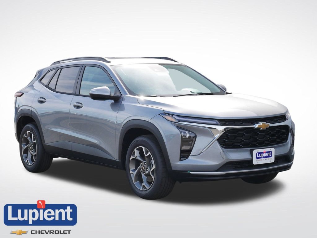New 2026 Chevrolet Trax LT w/ Sunroof Package FWD 360° Tour