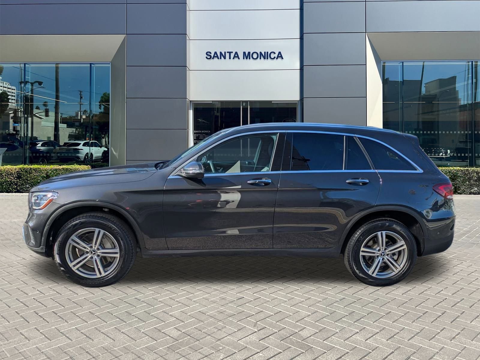 Used 2022 Mercedes-Benz GLC 300 GLC 300 image 2