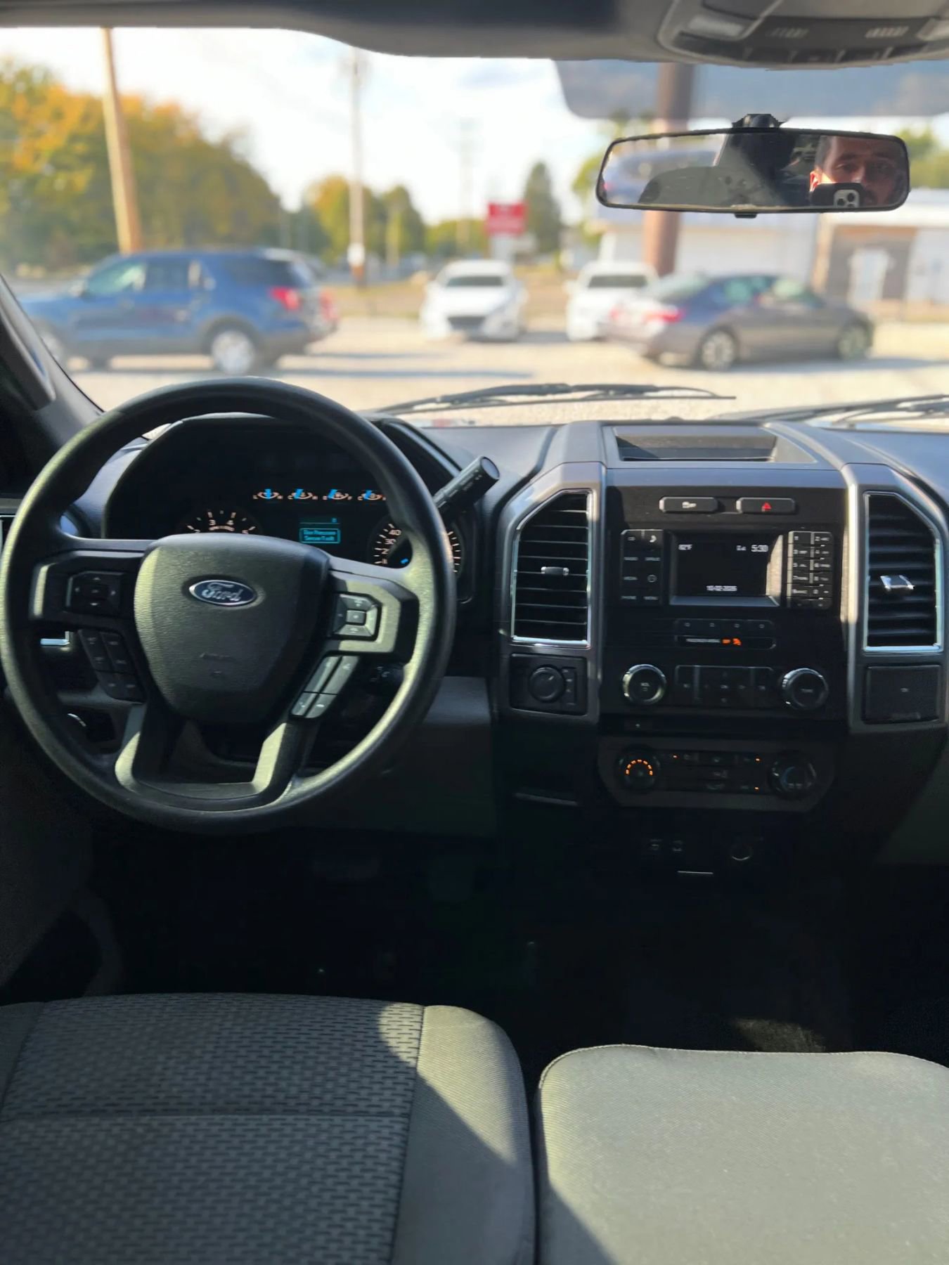 Used 2015 Ford F150 XLT w/ XTR Package image 12