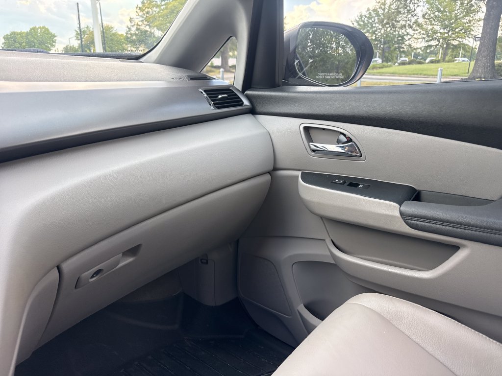 Used 2015 Honda Odyssey EX-L image 17