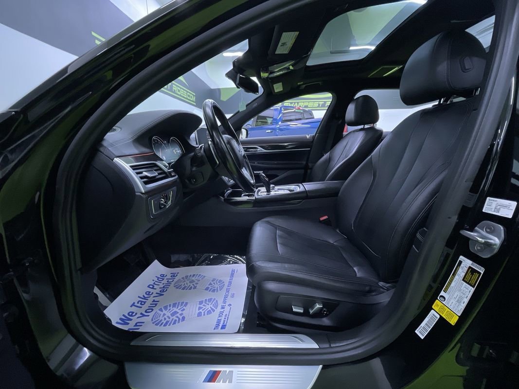 Used 2017 BMW 740i image 16