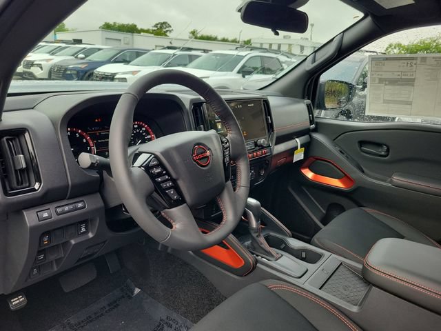 New 2026 Nissan Frontier Pro-X w/ Pro-X Convenience Package RWD image 7