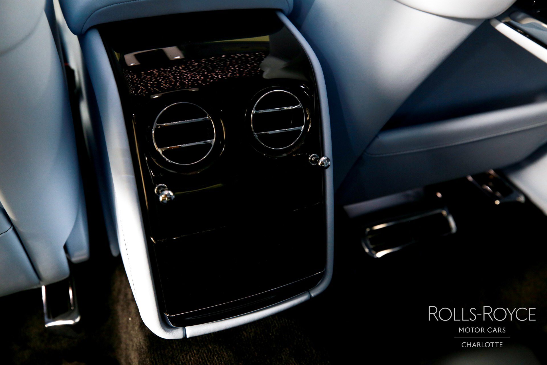 New 2026 Rolls-Royce Phantom Sedan image 22