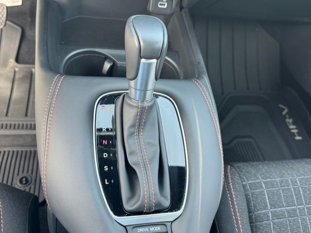 Used 2025 Honda HR-V Sport image 31
