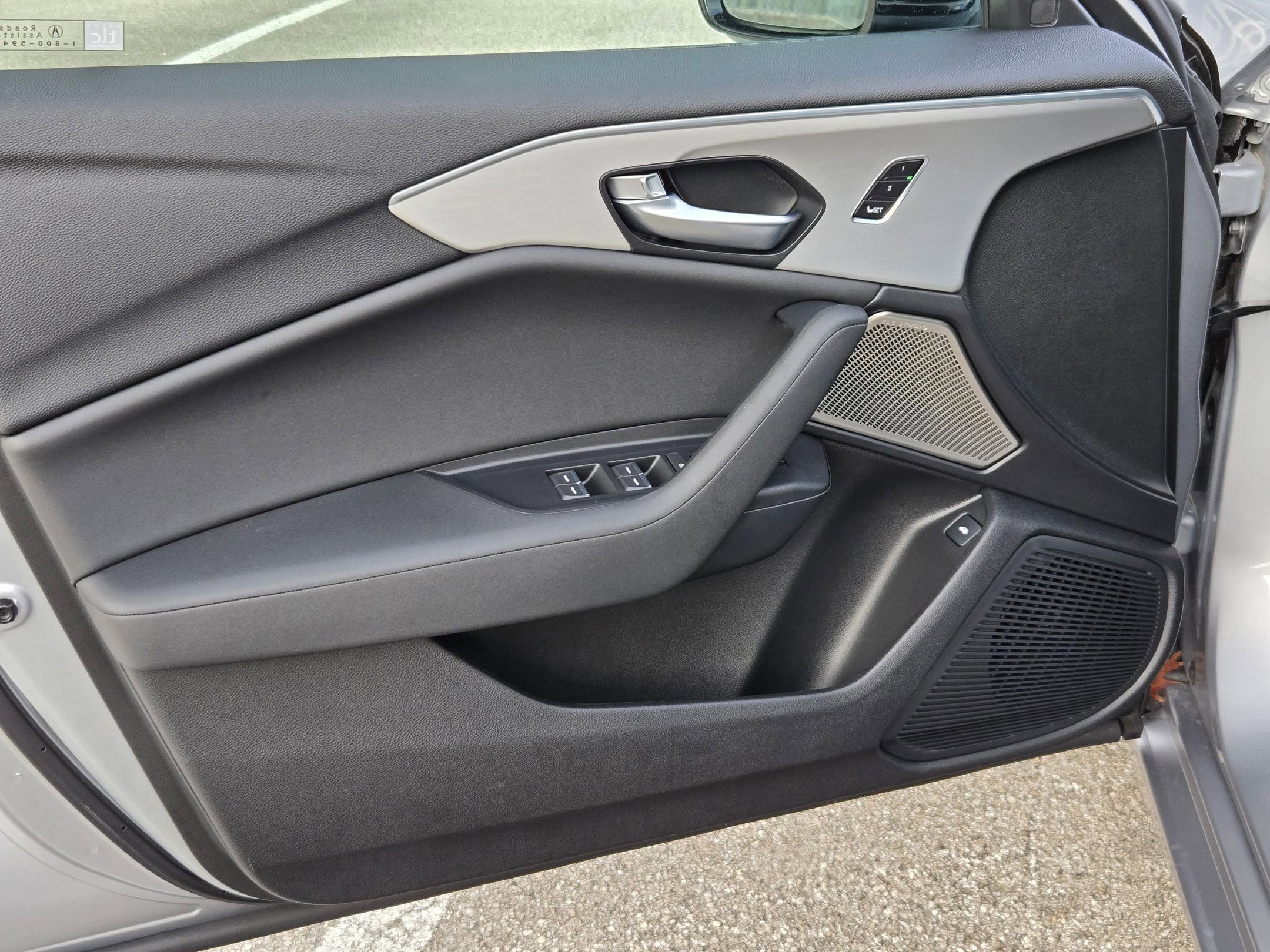 Used 2025 Acura TLX w/ Technology Package image 10