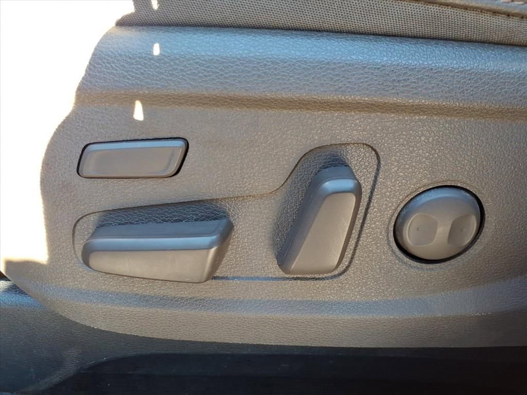 Used 2022 Kia Telluride SX w/ Nightfall Edition Package image 28