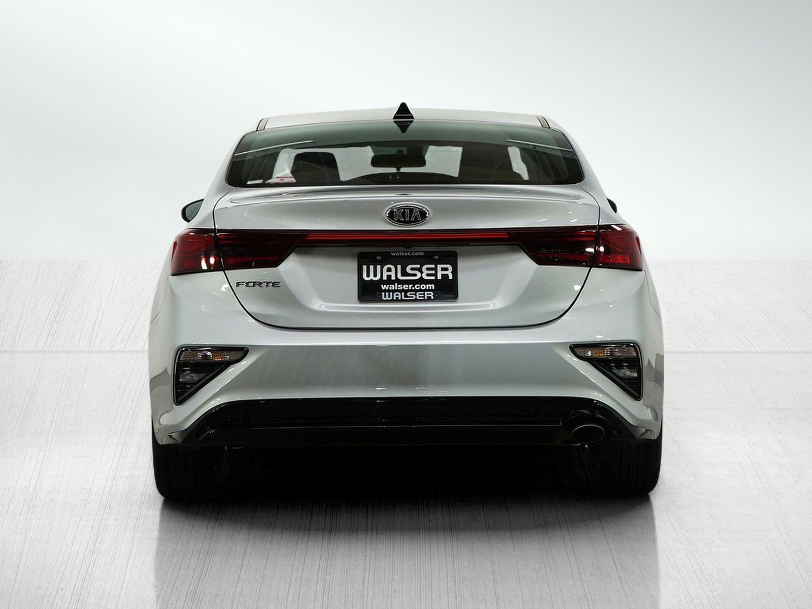 Used 2021 Kia Forte LXS image 4