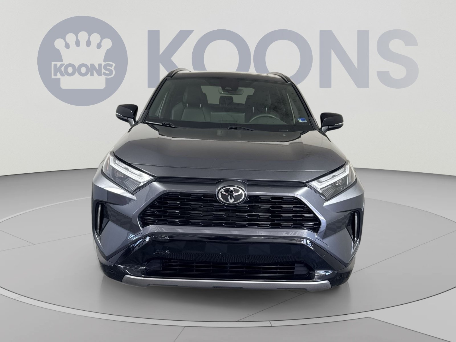 Used 2025 Toyota RAV4 XSE AWD/4WD image 11