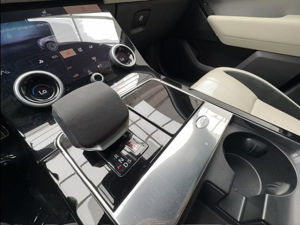 Used 2023 Land Rover Range Rover Velar R-Dynamic S AWD/4WD image 46