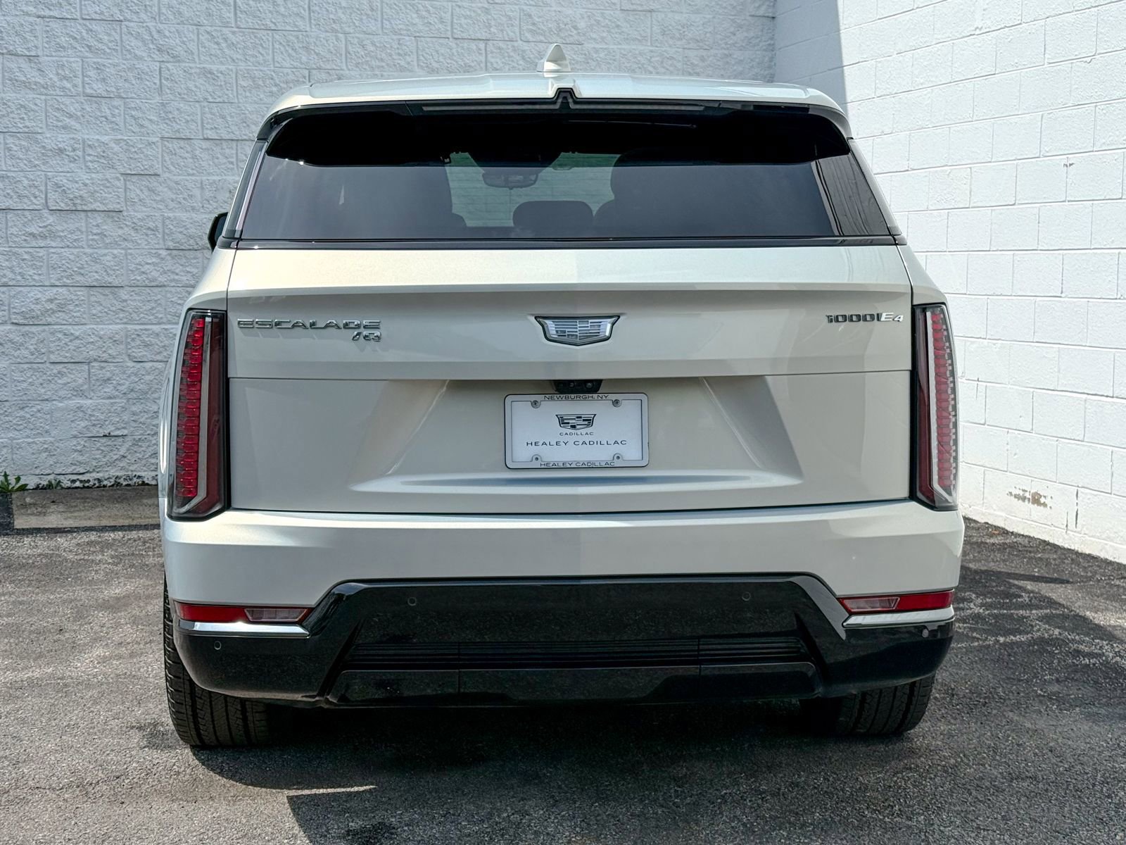 New 2025 Cadillac Escalade IQ Sport 2 AWD/4WD image 7