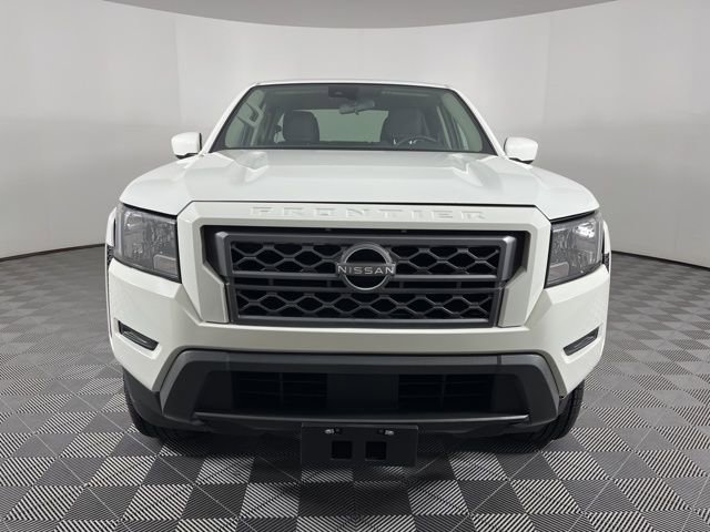 Used 2024 Nissan Frontier SV image 5