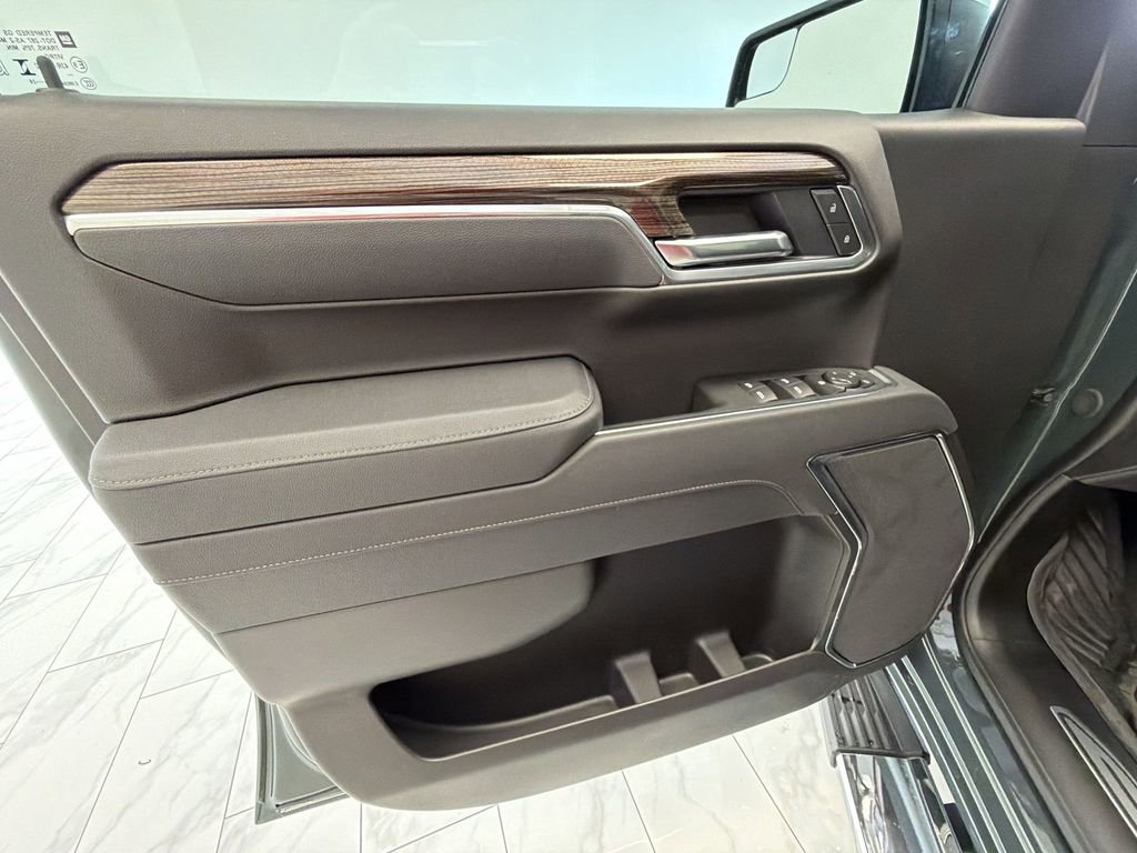 New 2026 Chevrolet Silverado 1500 LT w/ Z71 Off-Road Package image 23