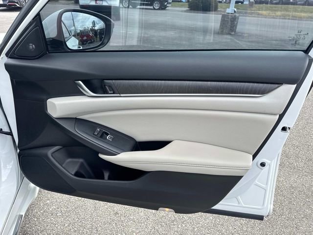 Used 2021 Honda Accord Touring image 23