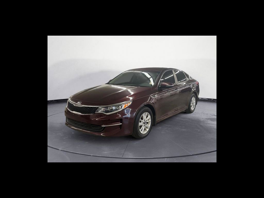 Used 2017 Kia Optima LX FWD image 2