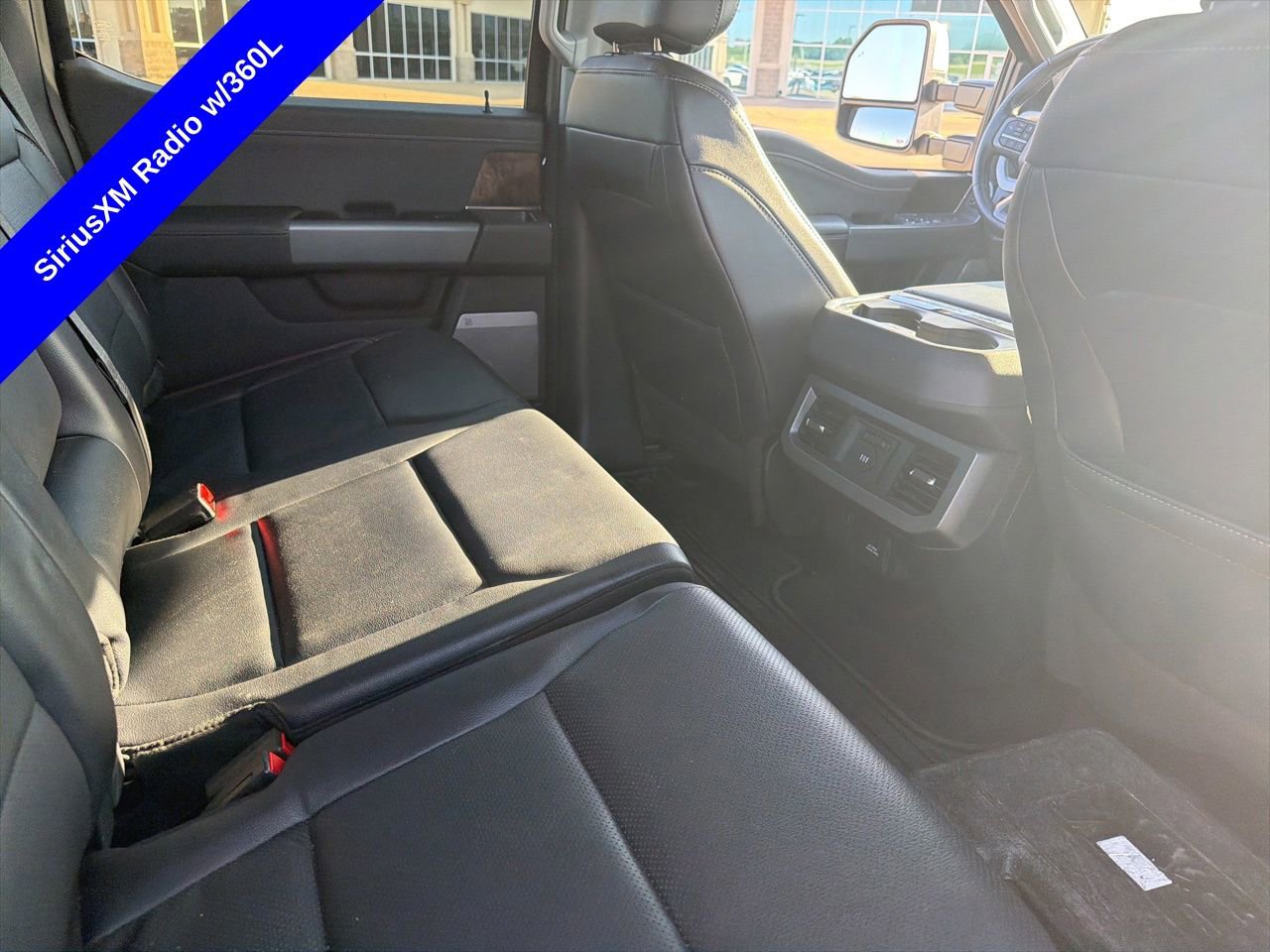 Used 2023 Ford F350 Lariat w/ Lariat Ultimate Package AWD/4WD image 20