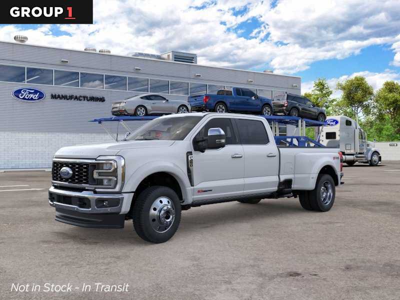 New 2026 Ford F450 Lariat w/ Lariat Ultimate Package
