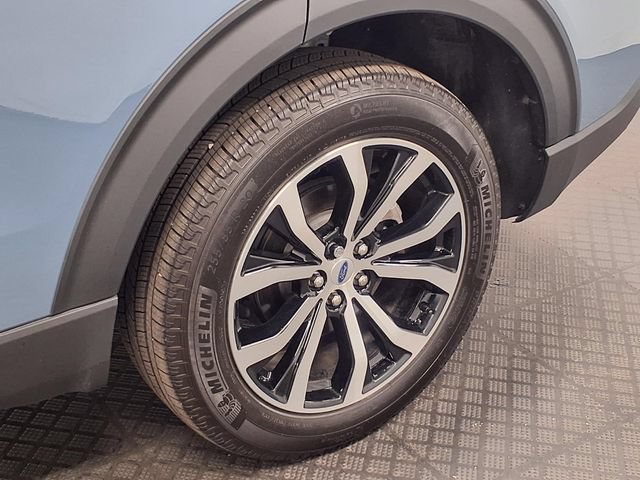Certified 2025 Ford Explorer ST-Line AWD/4WD image 11