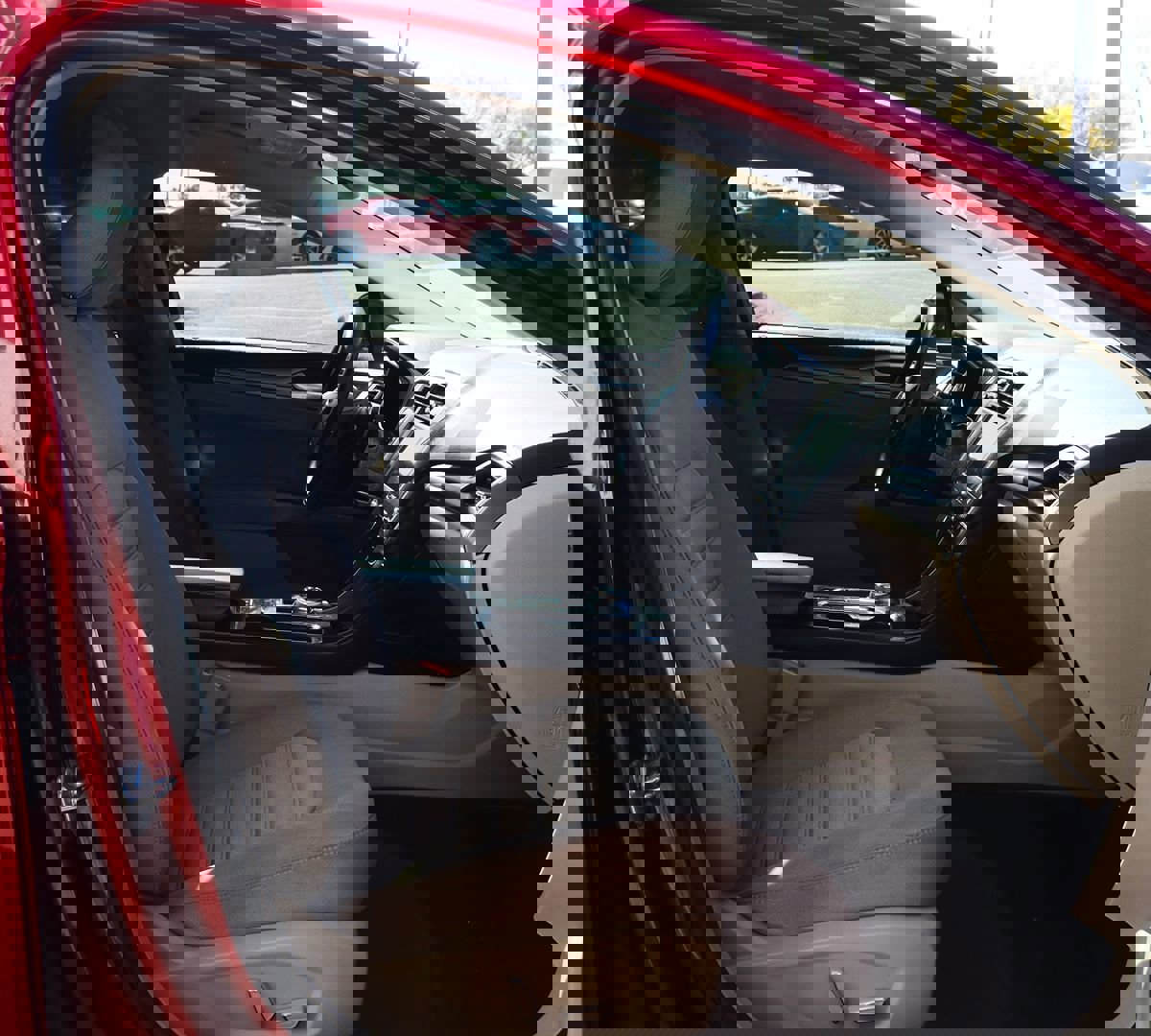 Used 2019 Ford Fusion SE image 30