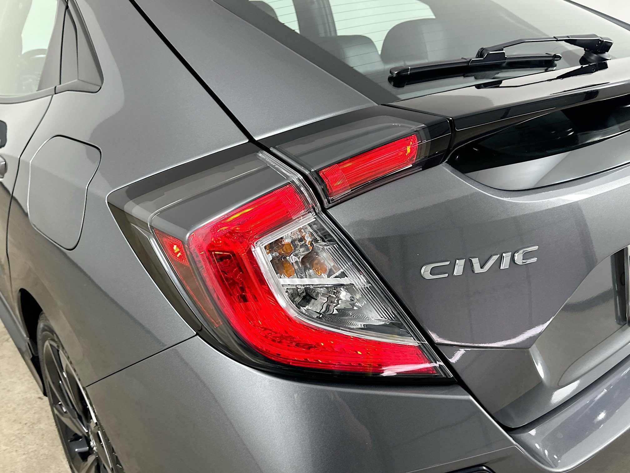 Used 2019 Honda Civic Sport Touring image 12