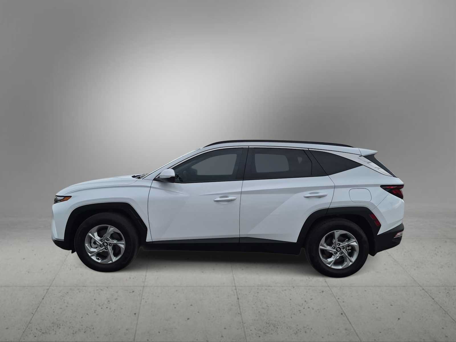 Certified 2024 Hyundai Tucson SEL FWD image 5