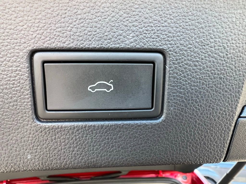 Used 2023 Volkswagen Atlas SE AWD/4WD image 28