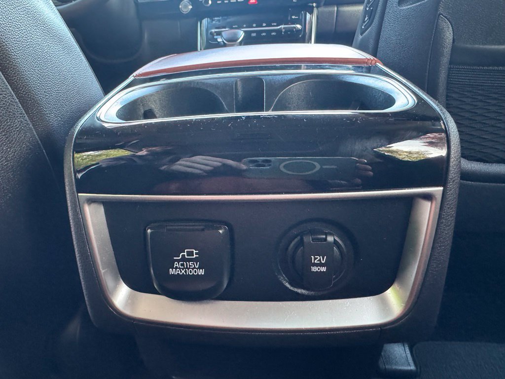 Used 2024 Kia Carnival SX Prestige FWD image 21