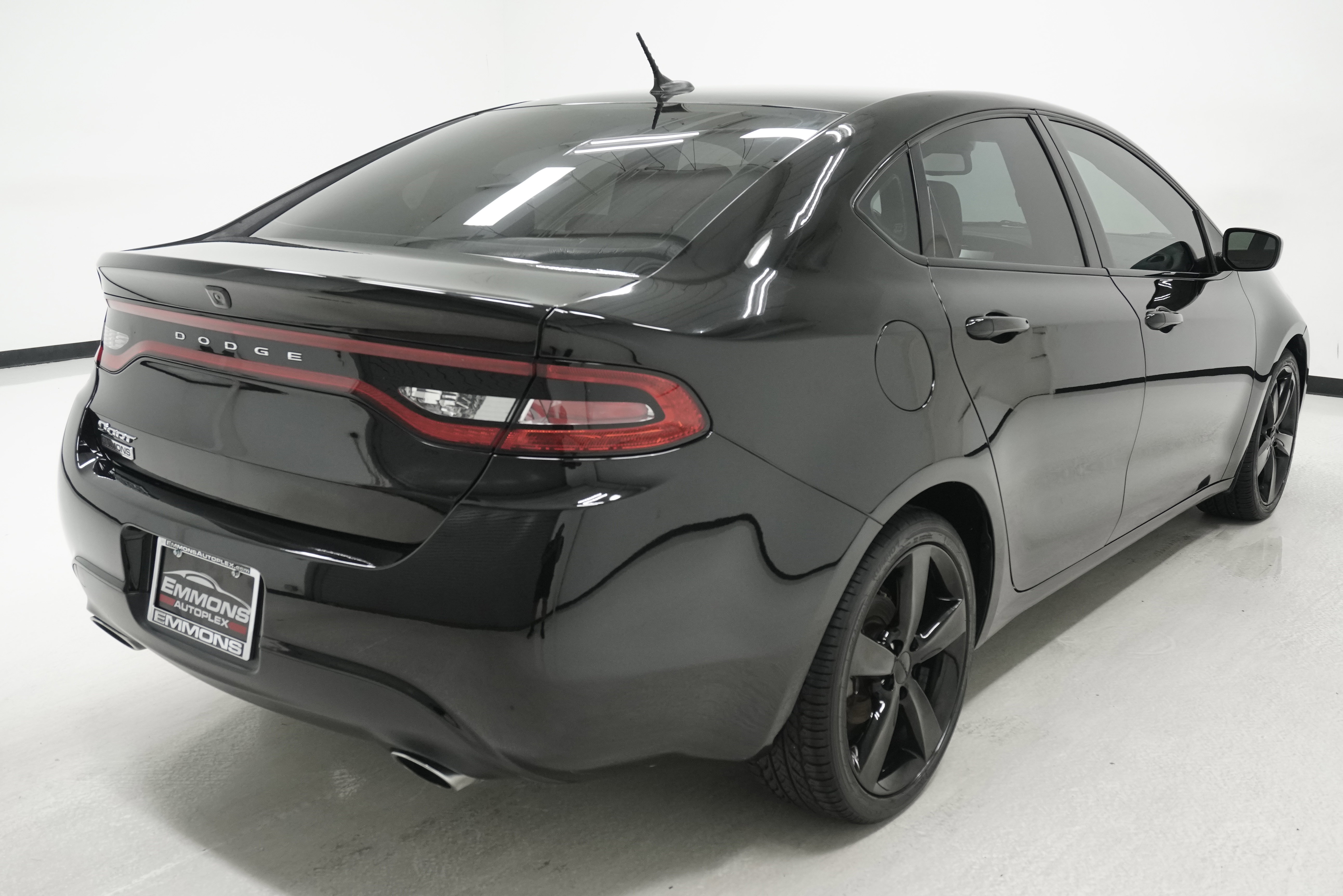 Used 2016 Dodge Dart SXT FWD image 4