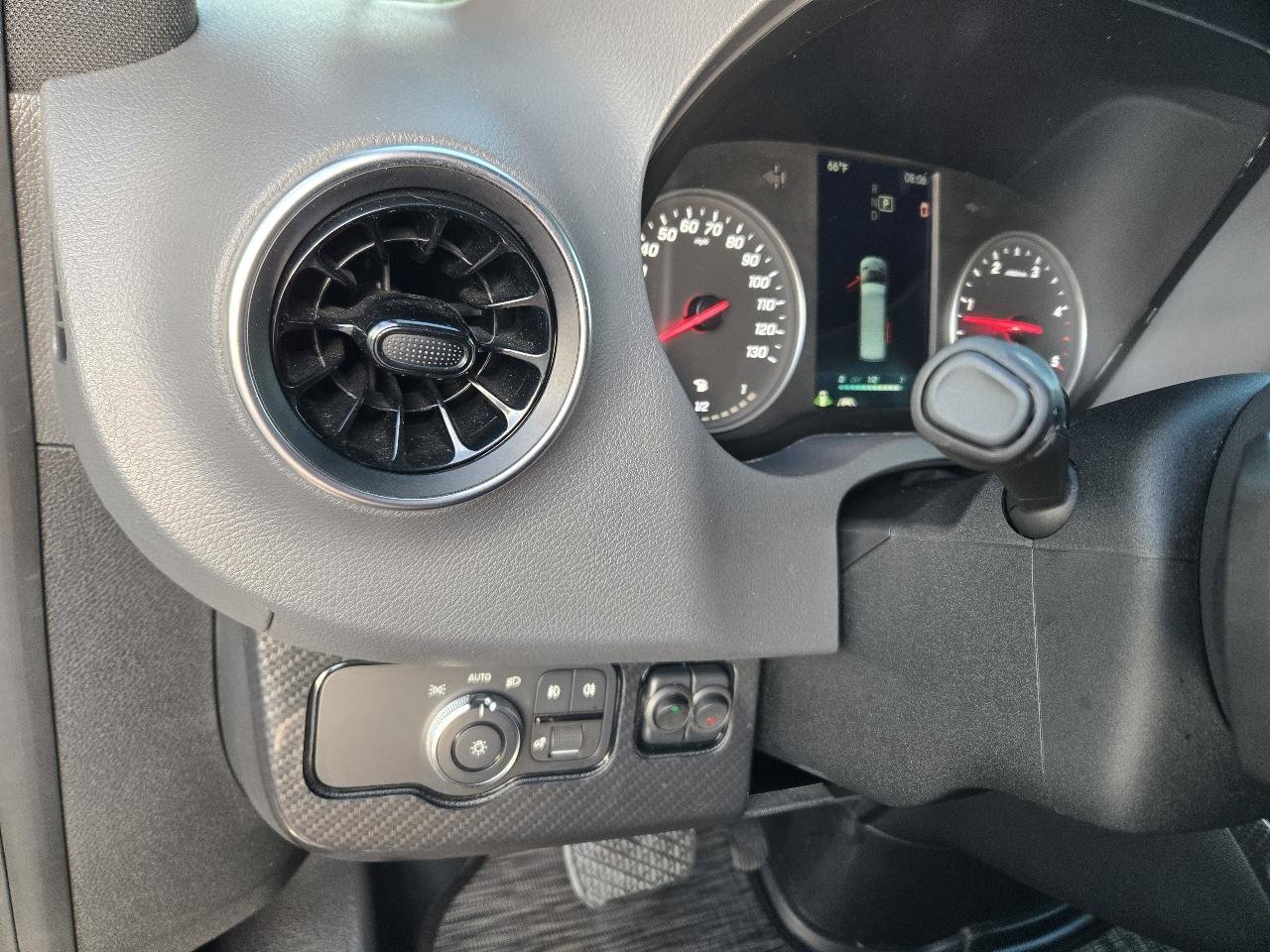 Used 2020 Mercedes-Benz Sprinter 2500 image 42