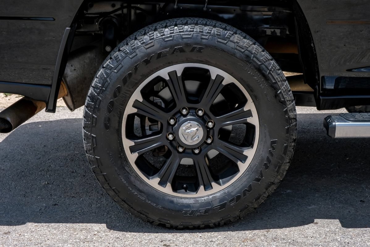 Used 2024 RAM 2500 Tradesman w/ Chrome Appearance Group AWD/4WD image 59