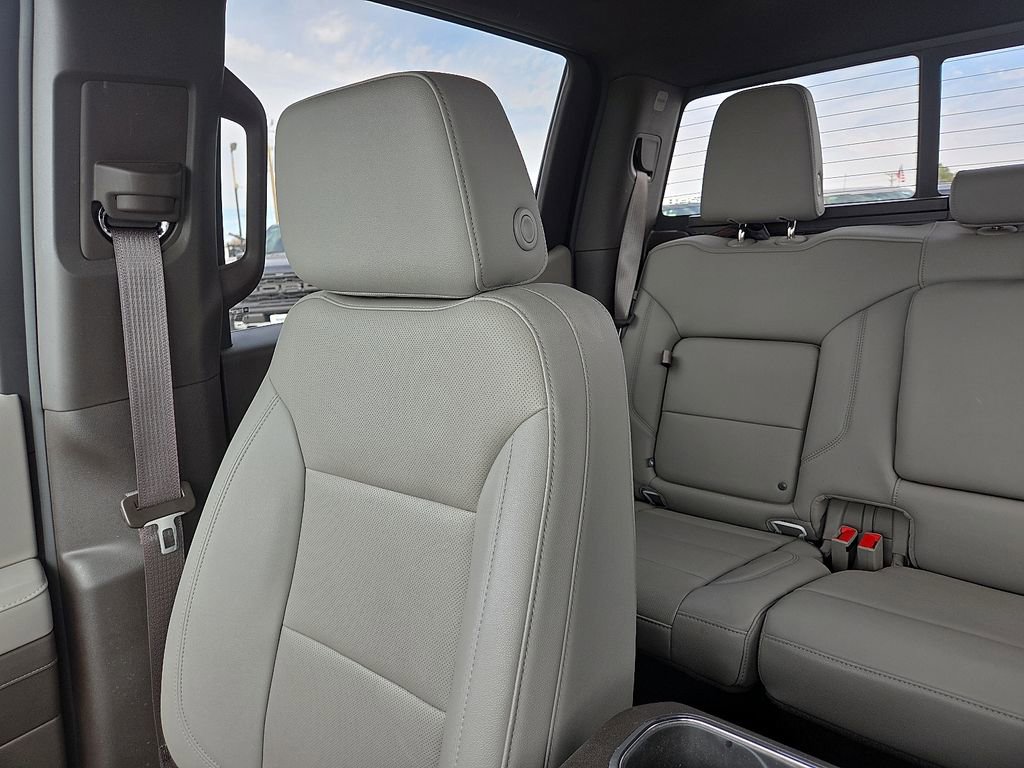 Used 2024 Chevrolet Silverado 1500 LTZ w/ Technology Package image 28