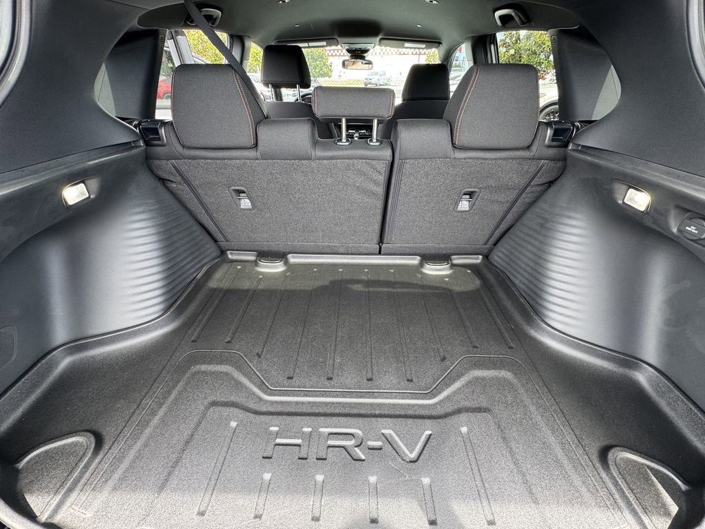 New 2026 Honda HR-V Sport image 9