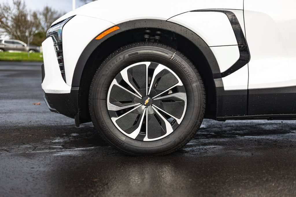 New 2026 Chevrolet Blazer EV LT AWD/4WD image 12
