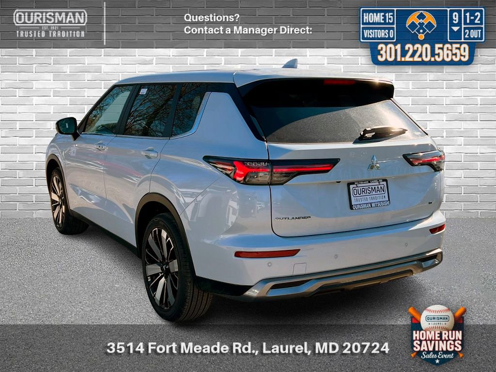 New 2026 Mitsubishi Outlander SE image 3