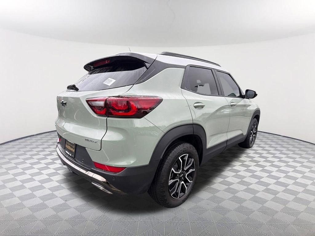 Used 2024 Chevrolet TrailBlazer ACTIV w/ Driver Confidence Package FWD image 5