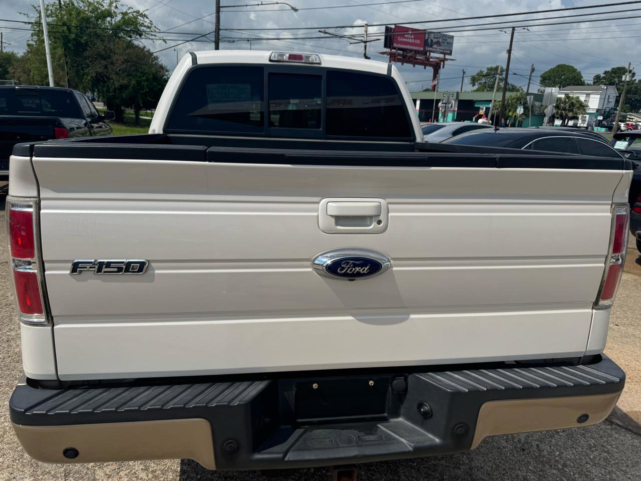 Used 2013 Ford F150 Lariat w/ Luxury Equipment Group AWD/4WD image 3