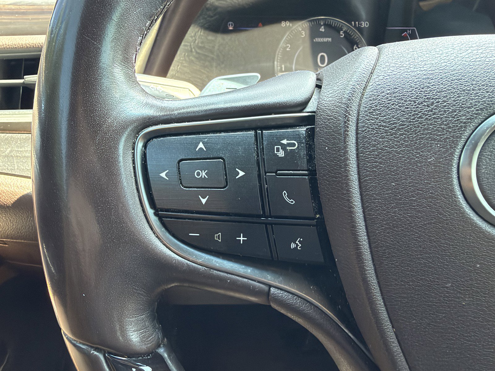 Used 2019 Lexus ES 350 w/ Premium Package FWD image 26