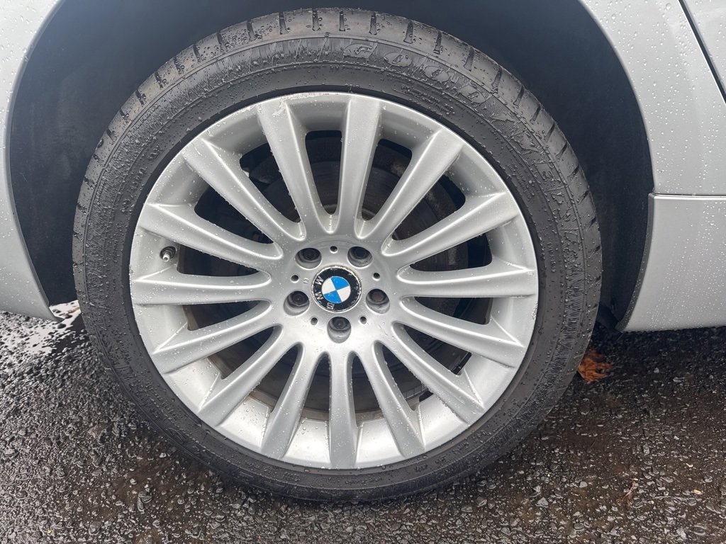 Used 2011 BMW 535i xDrive image 17