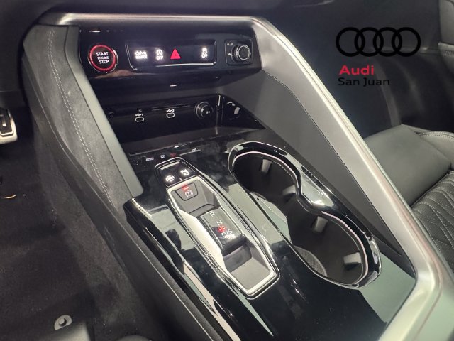 New 2026 Audi SQ5 Premium Plus AWD/4WD image 32