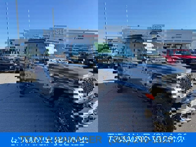 New 2026 Jeep Gladiator Sport image 2